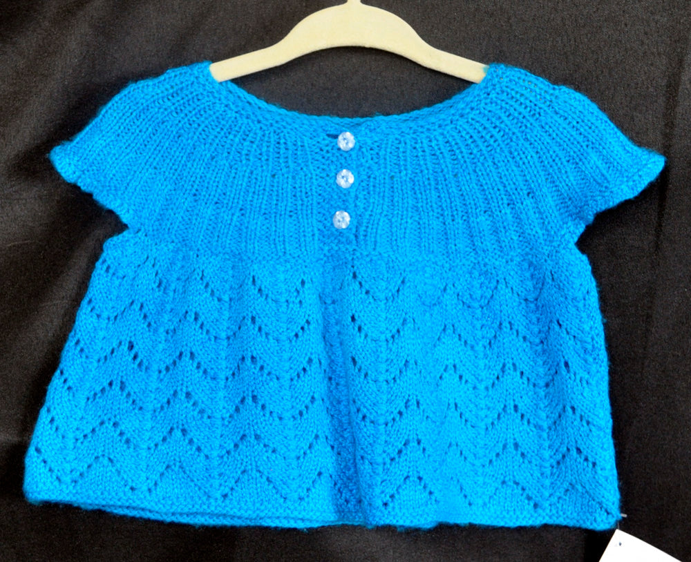Hand Knit Patterns - Sweaters - Lacy Baby Top